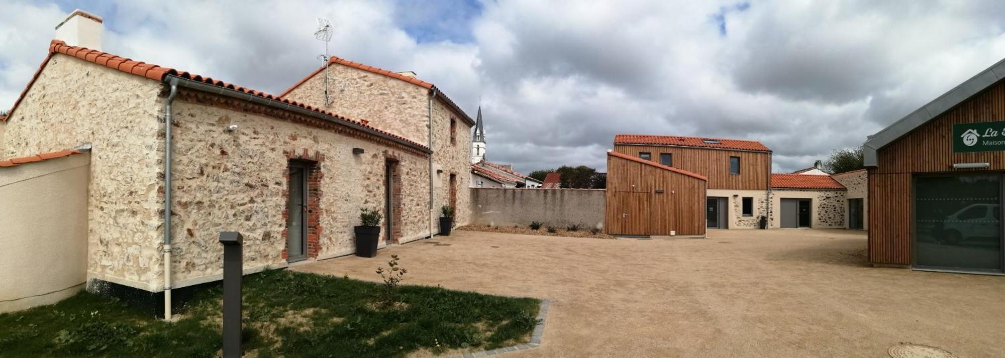 La Borderie - Maison Des Randonnees - Gite Etape - Gite De Groupe Vairé الغرفة الصورة